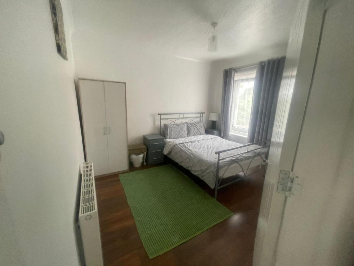 4 Bedroom House 10 Mins Walk To The Beach And Less Than A Mile From Bournemouth Main Station Exterior foto